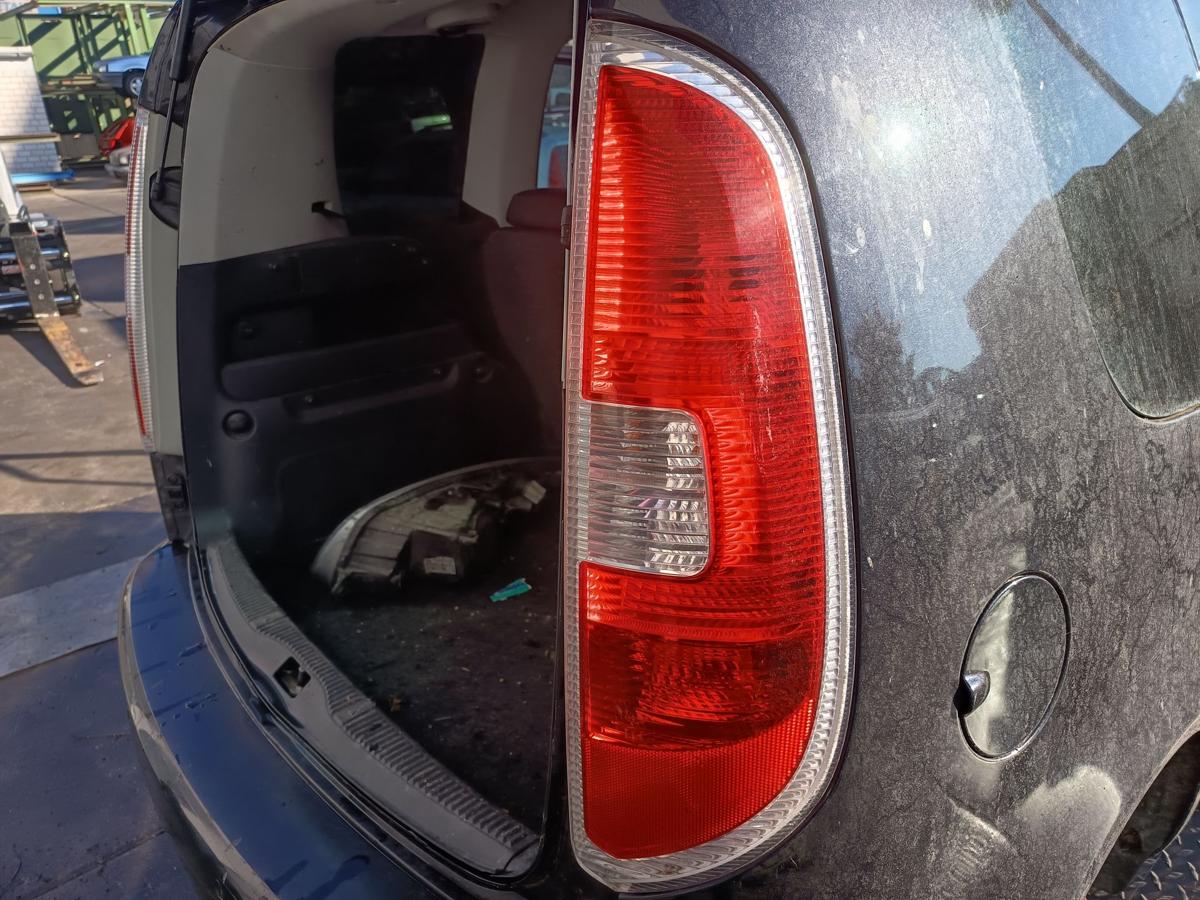 Skoda Roomster 5J original Rückleuchte rechts Heck/Schluss/Licht Bj 2010