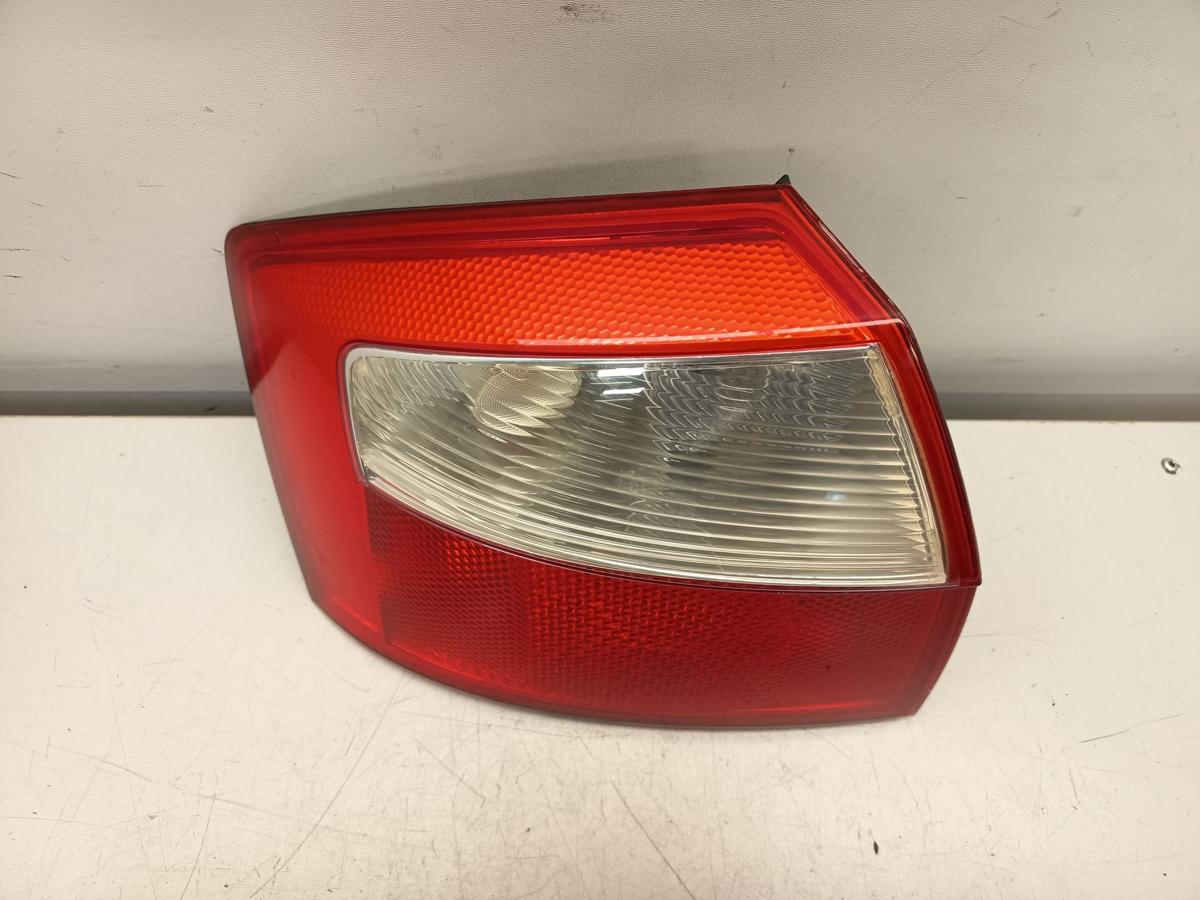 Audi A4 B6 Limo original R&uuml;ckleuchte links Baujahr 2003