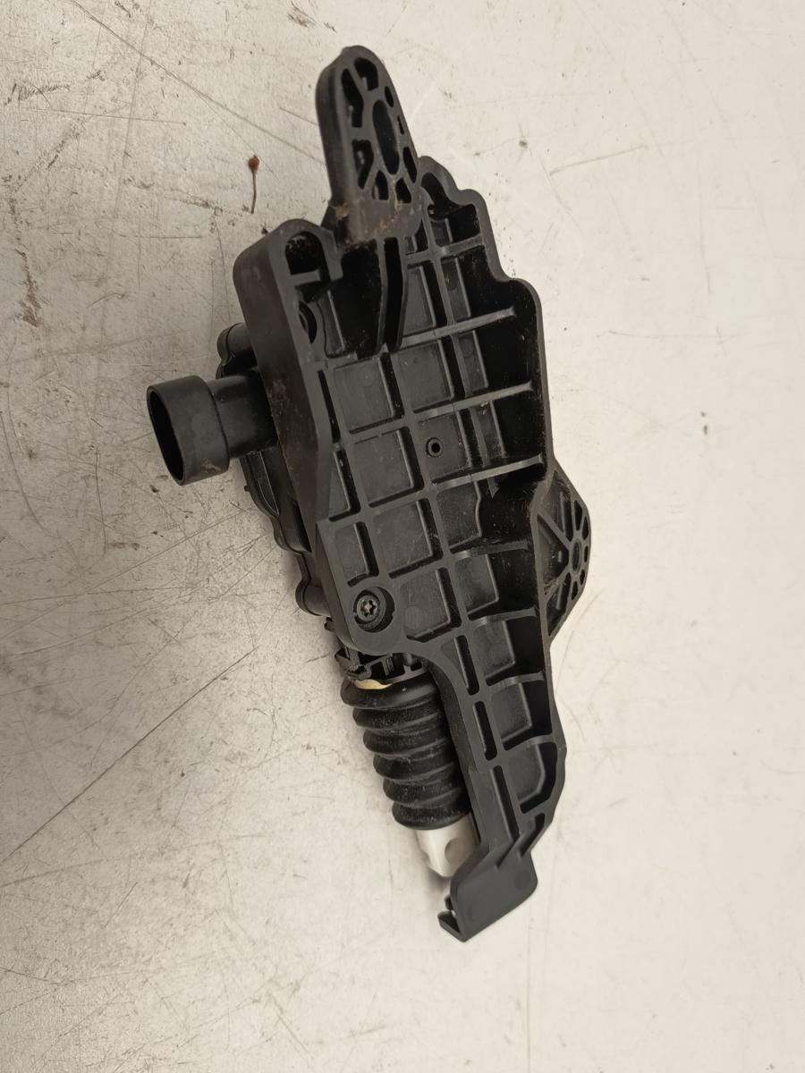 Tesla Model 3 original Motorhaubenschloss verriegelung 164307100A Baujahr 2021