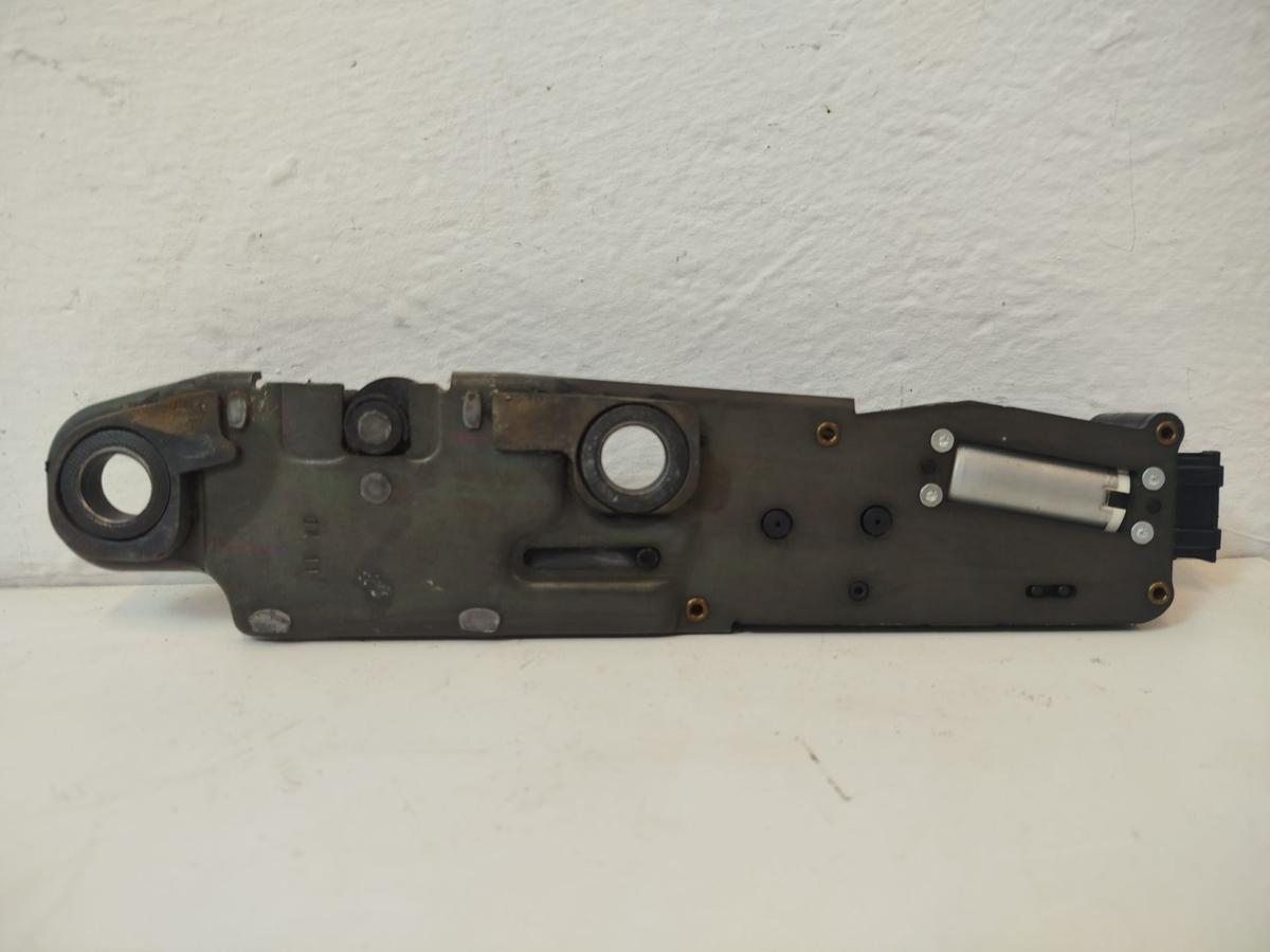 VW Passat 3C B7 Variant Zuziehhilfe Heckklappe Kombi Schloss Heckklappenschloss