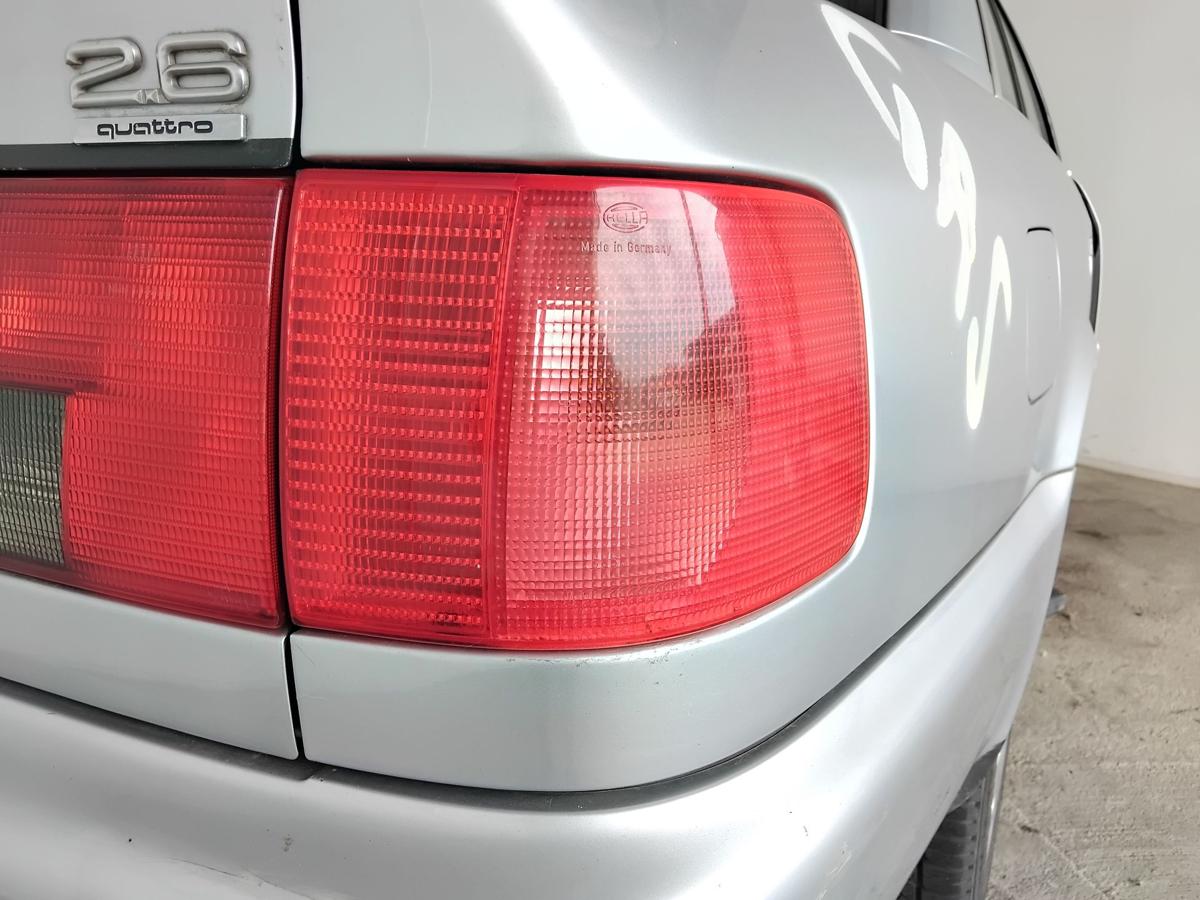 Audi A6 C4 Limousine orig R&uuml;ckleuchte Heckleuchte rechts aussen BJ1996 Facelift