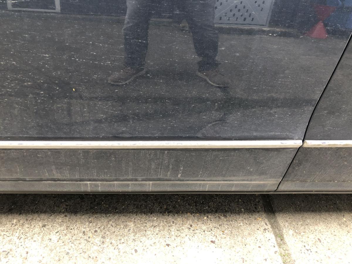 VW Passat 3C B6 T&uuml;r vorn links Fahrert&uuml;r im Rohbau LC5F Blue Graphit Metallic