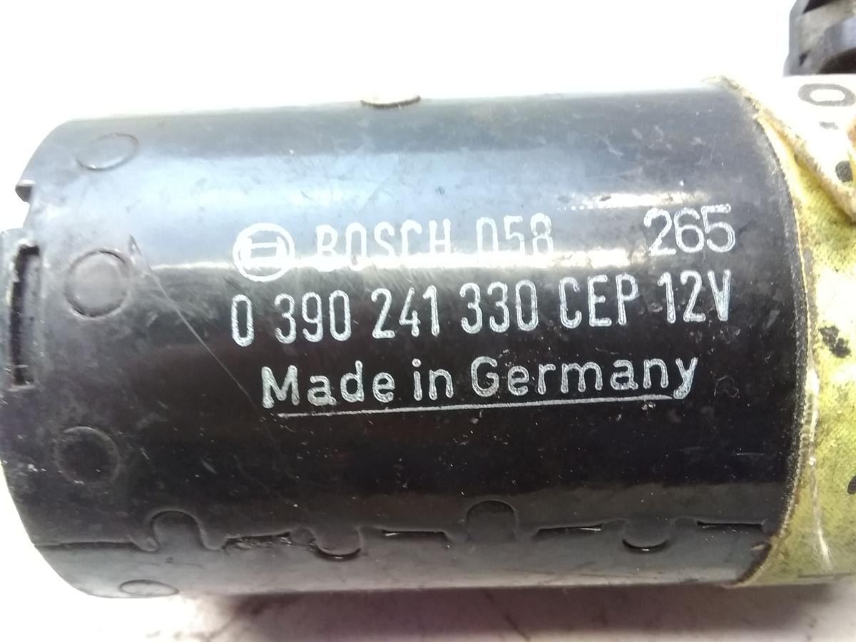 Audi 100 C4 Wischermotor vorn 0390241330 BOSCH ohne Wischergestänge BJ1992 Audi 100 C4 Wischermotor vorn 0390241330 BOSCH ohne Wischergestänge BJ1992