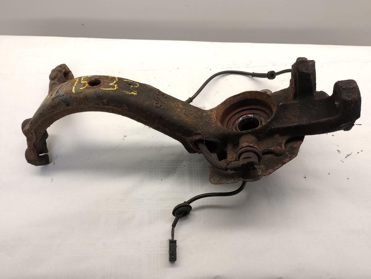 VW Passat 3B original Achsschenkel rechts vorne 1.8 92kW Benzin