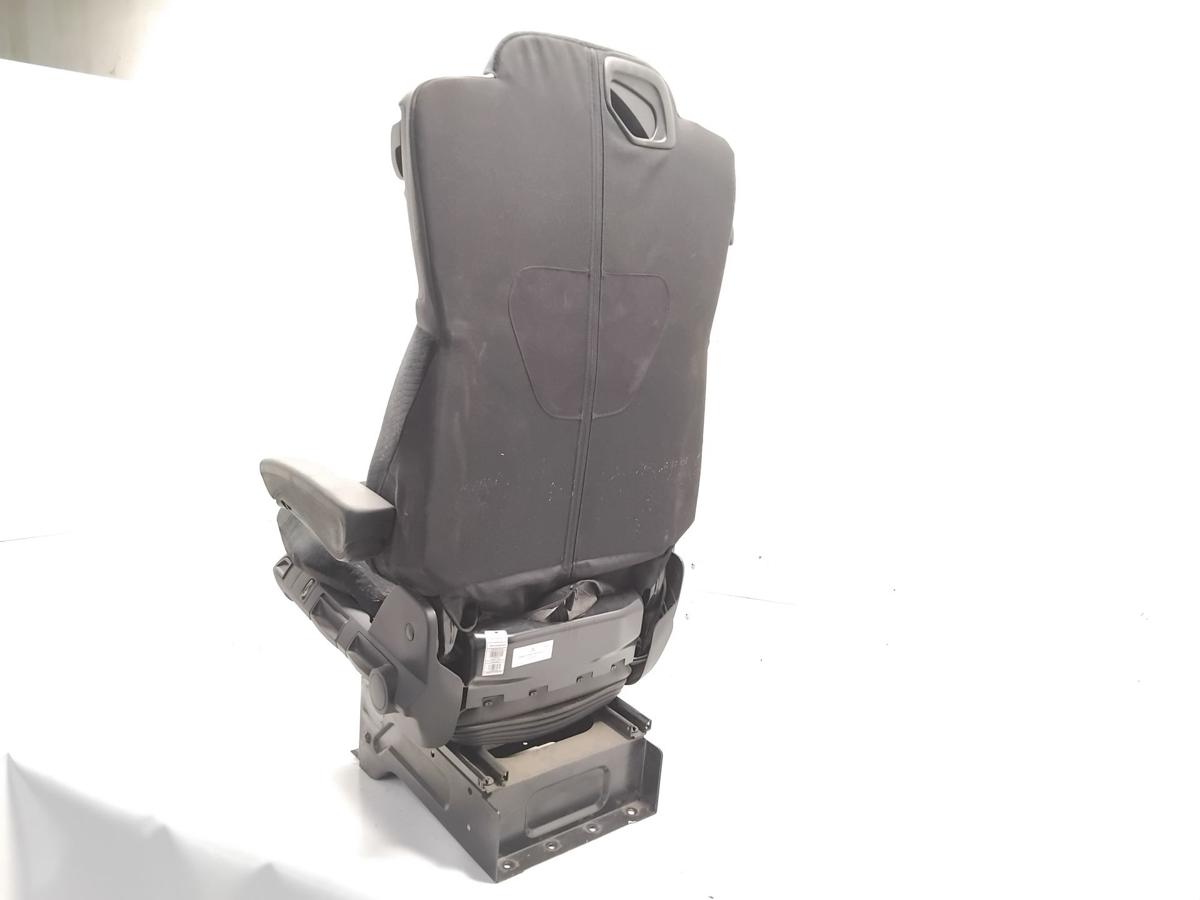 Mercedes Actros MP4 Typ 963 original Komfort-Schwingsitz Grammer Bj.2018