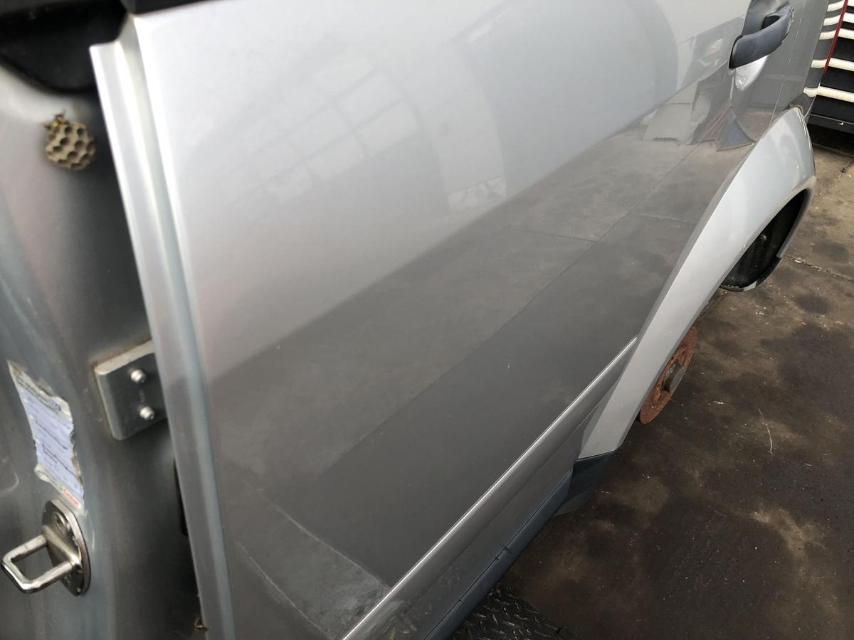 Audi A2 original Tür hinten links Fond Y7W Lichtsilber Bj 2001