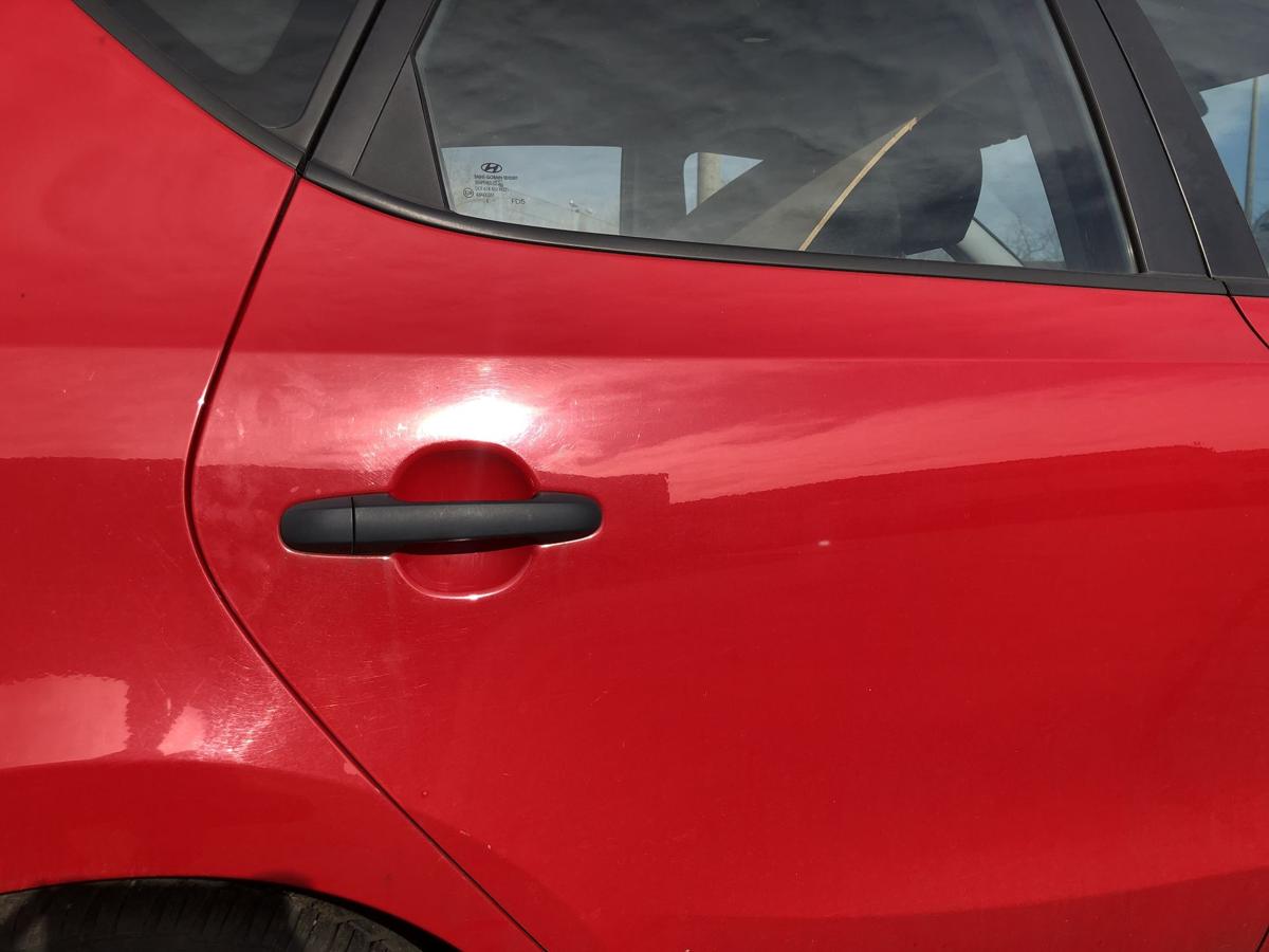 Hyundai i30 FD T&uuml;r hinten rechts Fondt&uuml;r 5 t&uuml;rer Roh JA Shine Red Produktion CZ