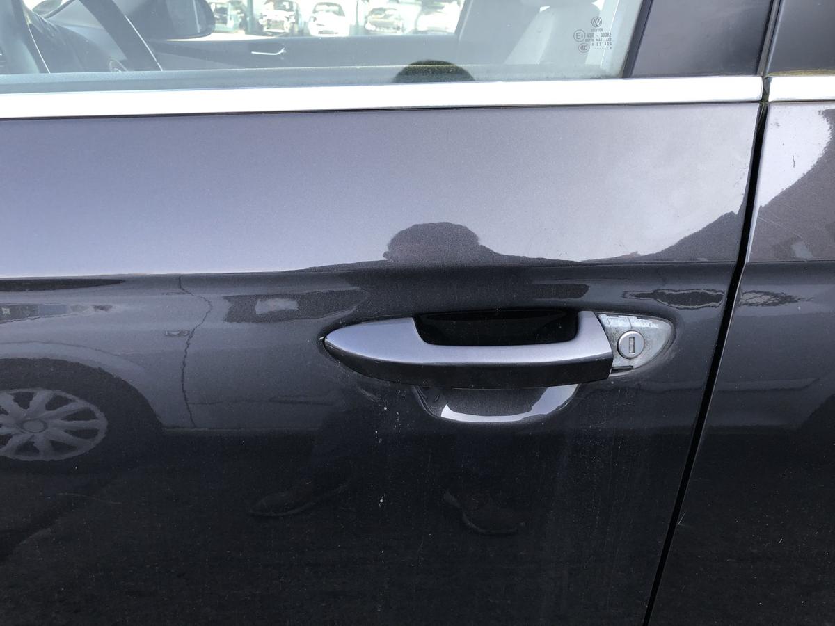 VW Passat 3C B6 Variant T&uuml;r vorn links Fahrert&uuml;r im Rohbau LC8Z Moccabrown