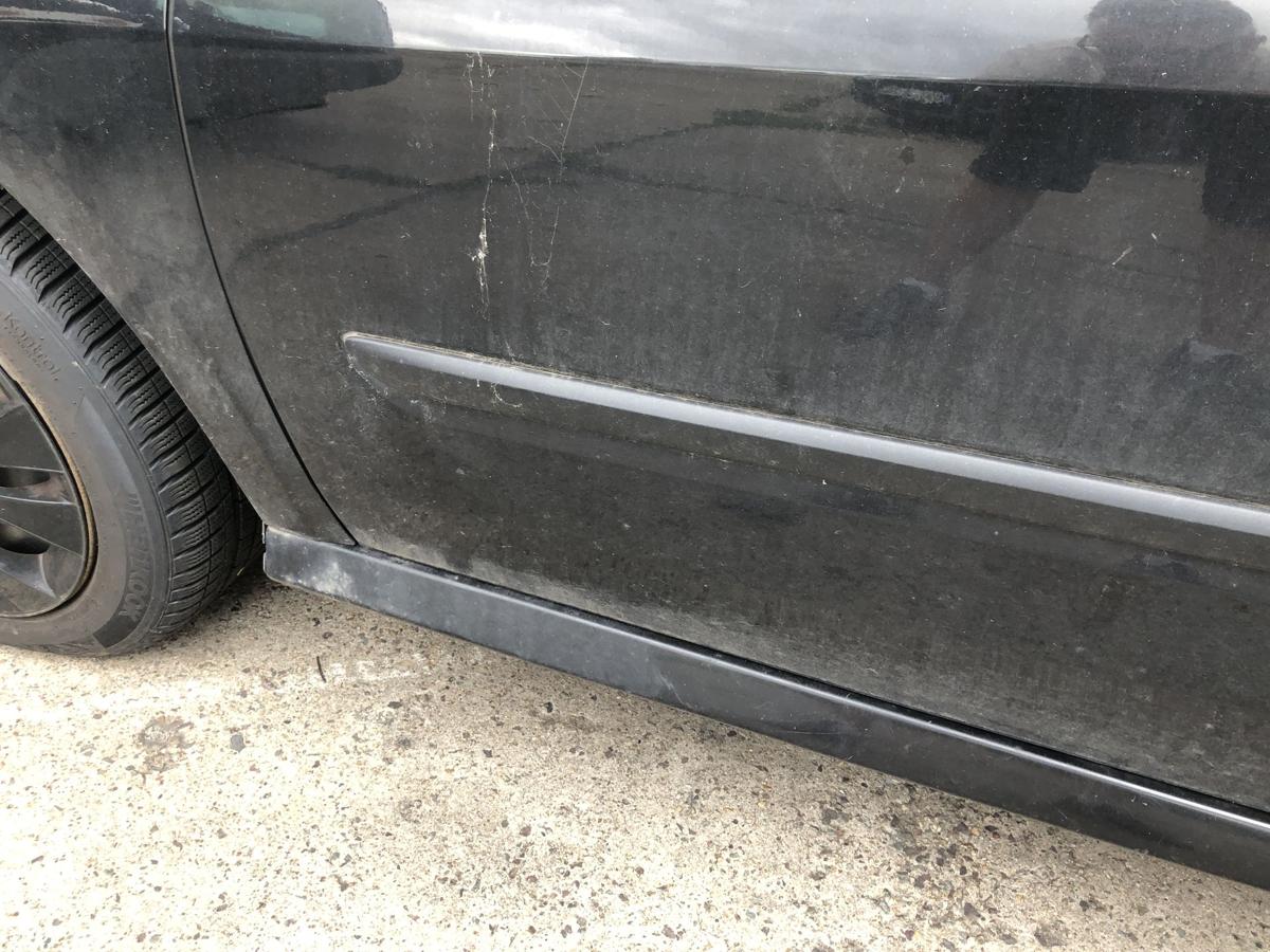 Renault Laguna III 3 T&uuml;r vorn links Fahrert&uuml;r im Rohbau NV676 Black Noir Nacre