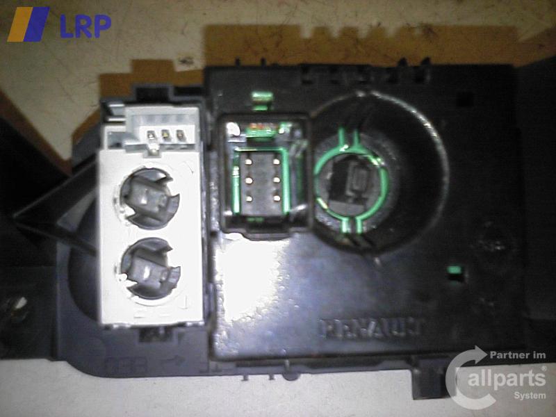 Renault Clio original Digitaluhr 7700421038 BJ1999