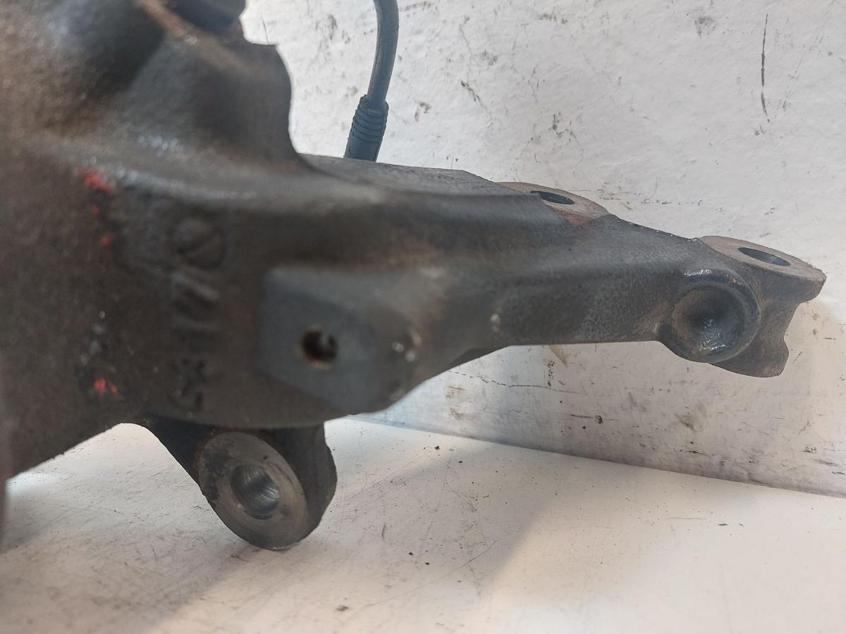 Renault Clio IV X98 TCe90 Achsschenkel vorn links Schwenklager Radlagergeh&auml;use