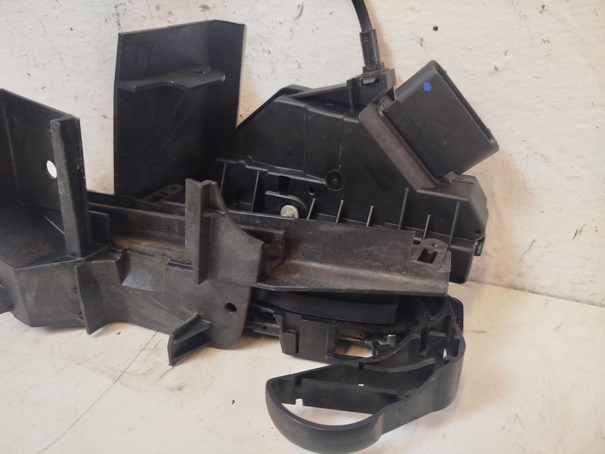 Ford Focus DYB CEW Turnier T&uuml;rschloss vorn rechts Schloss mit ZV OEM