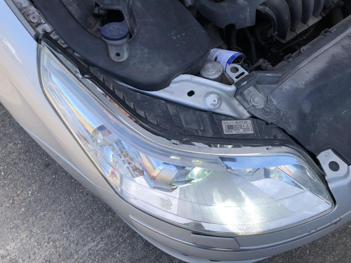 Citroen C4 Typ L Scheinwerfer rechts Xenon Frontscheinwerfer OEM Valeo