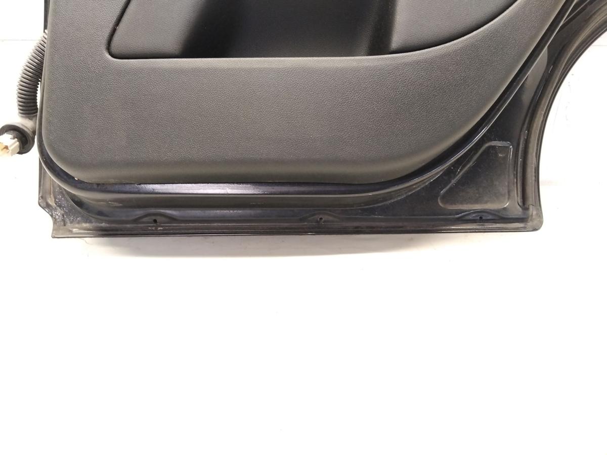Ford Mondeo 3 T&uuml;r hinten rechts Panther-Schwarz Metallic Flie&szlig;heck BJ2005