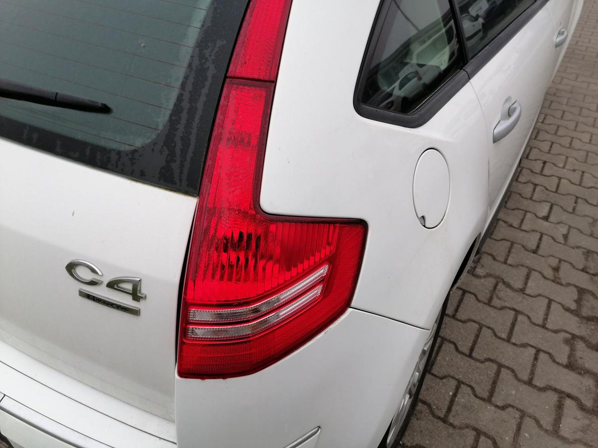 Citroen C4 original Rückleuchte Schlussleuchte rechts 5-Türer Bj.2009