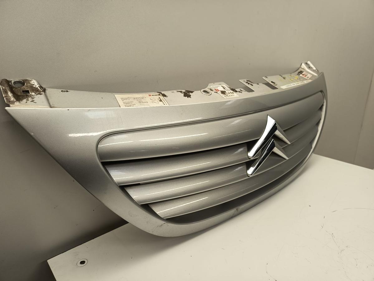 Citroen C3 original Kühlergrill Stoßstange vorn/Front EZR Alugrau Bj 2005