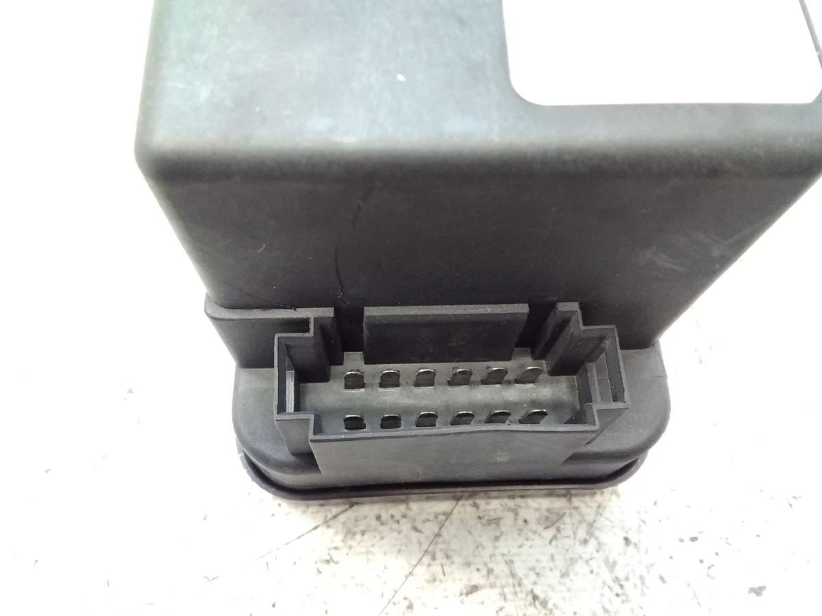VW Golf 3 Cabrio original Pumpe Zentralverriegelung 1H0962257G Hella BJ1999