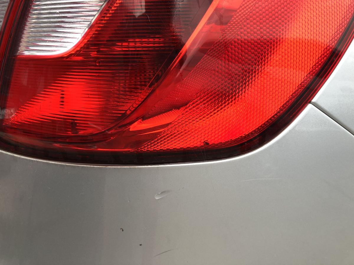 Seat Ibiza 6J 6P ST Kombi Rückleuchte außen rechts Ecke Rücklicht Heckleuchte ST