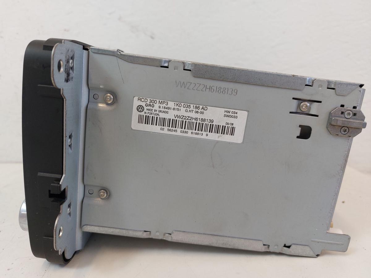 VW Golf 5 Variant Radio Autoradio RCD 300 Originalteil kein Code vorhanden