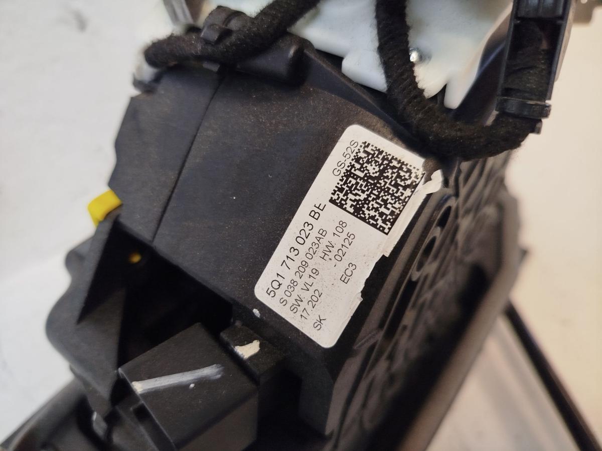 VW Golf VII 7 5G Wählhebel Schaltung Schaltkulisse DSG Schaltknauf Manschette