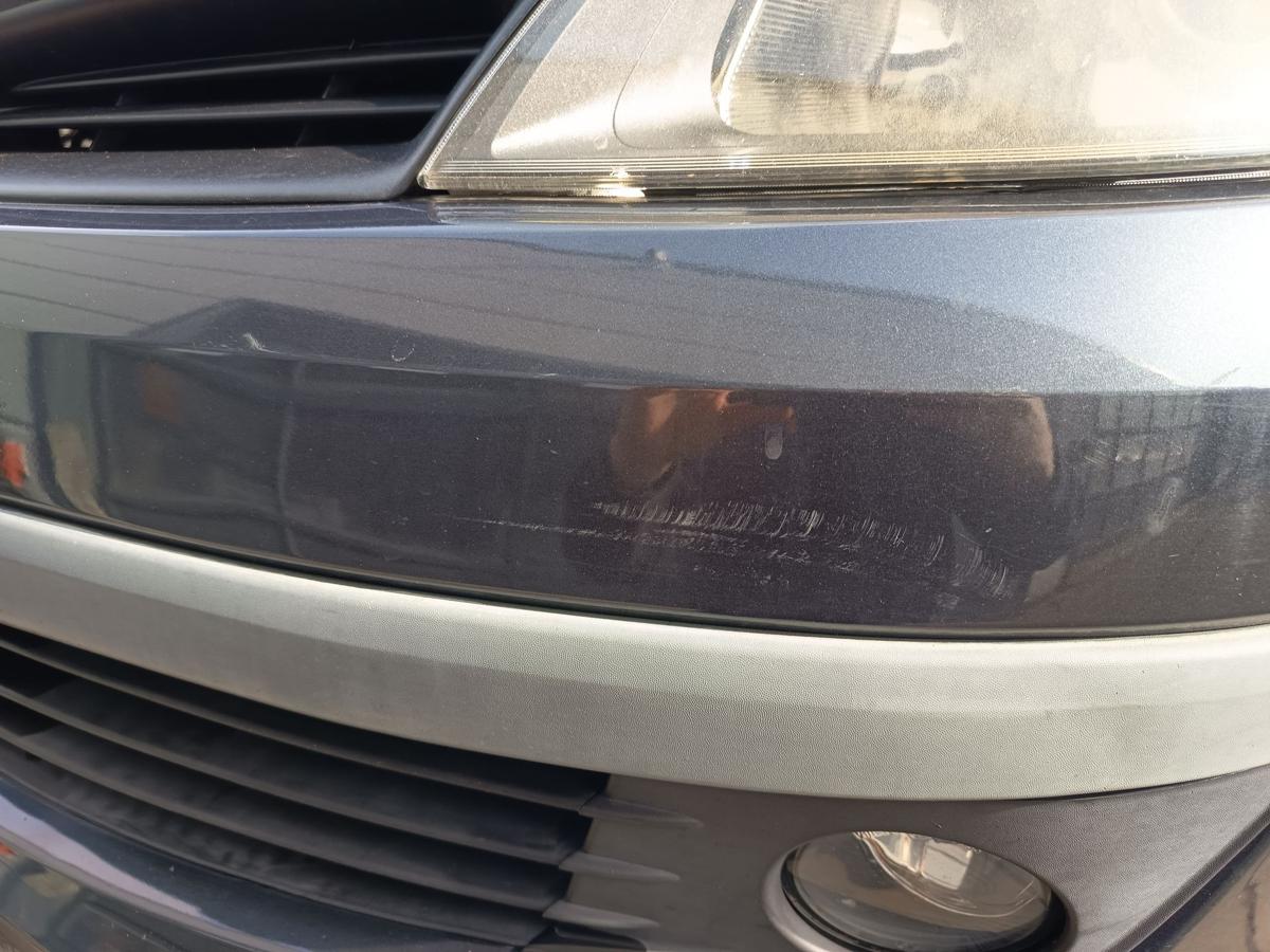 Renault Clio III original Sto&szlig;stange F&auml;nger vorn Front B66 Graphit Bj 2006