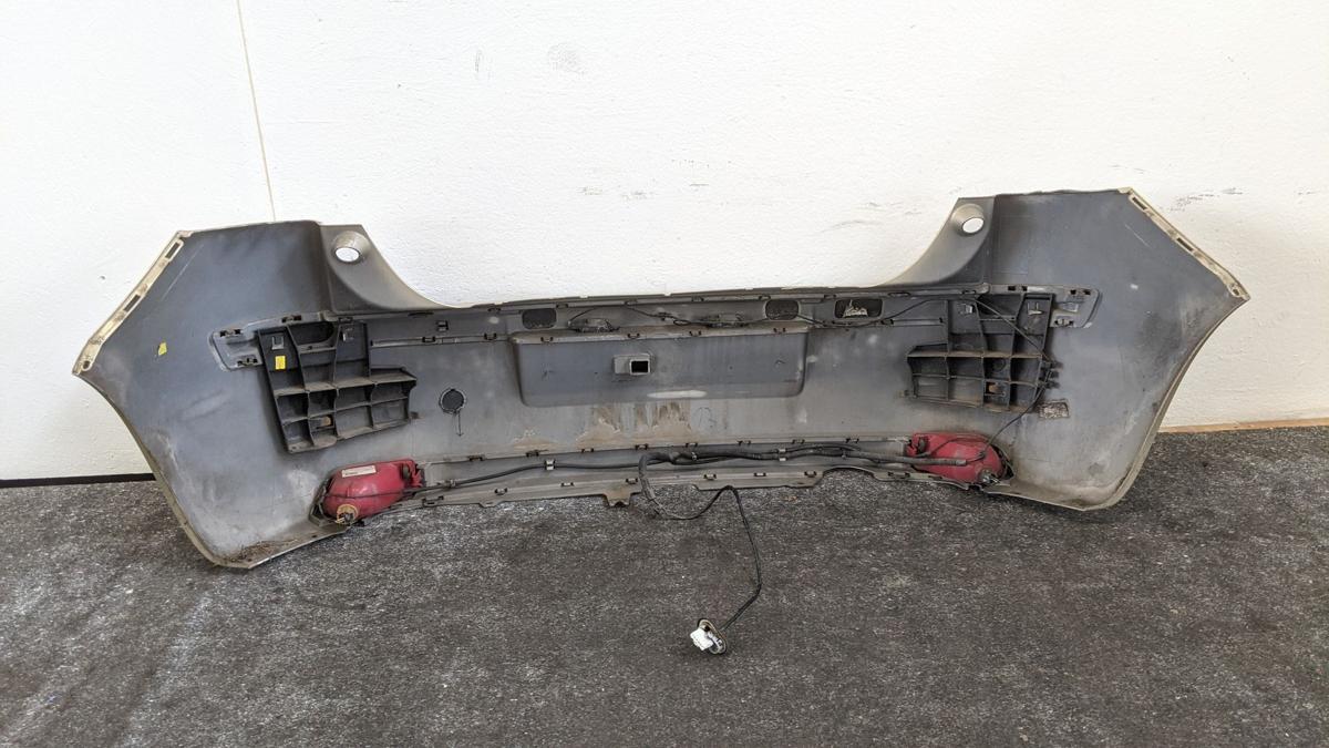 Citroen C4 L Stoßfänger hinten 5 türig KCW SABLE DE LANGRUNE