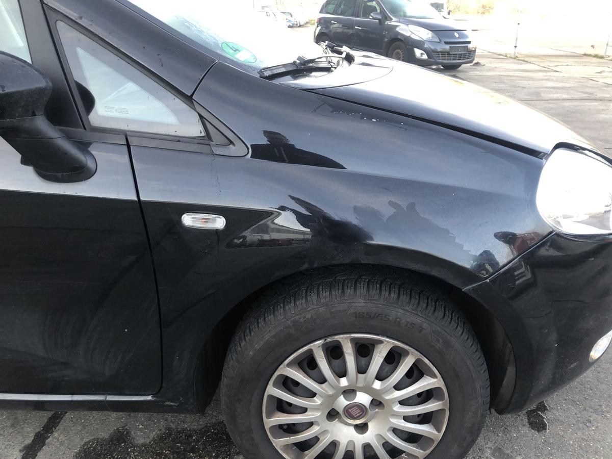 Fiat Grande Punto 199 Kotfl&uuml;gel rechts Fender 891 Nero Radabdeckung Radblende