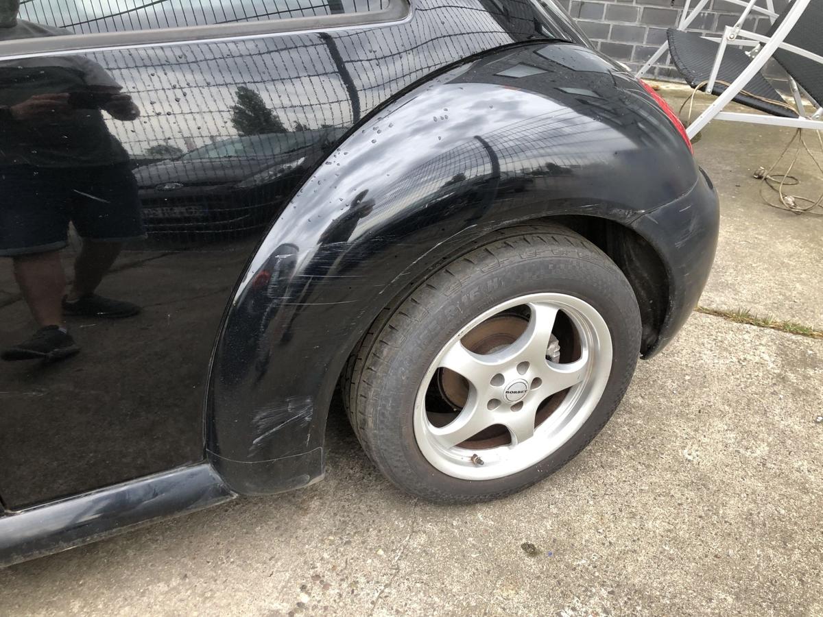 VW New Beetle 9C Kotflügel hinten links Radlauf L041 Brillantschwarz