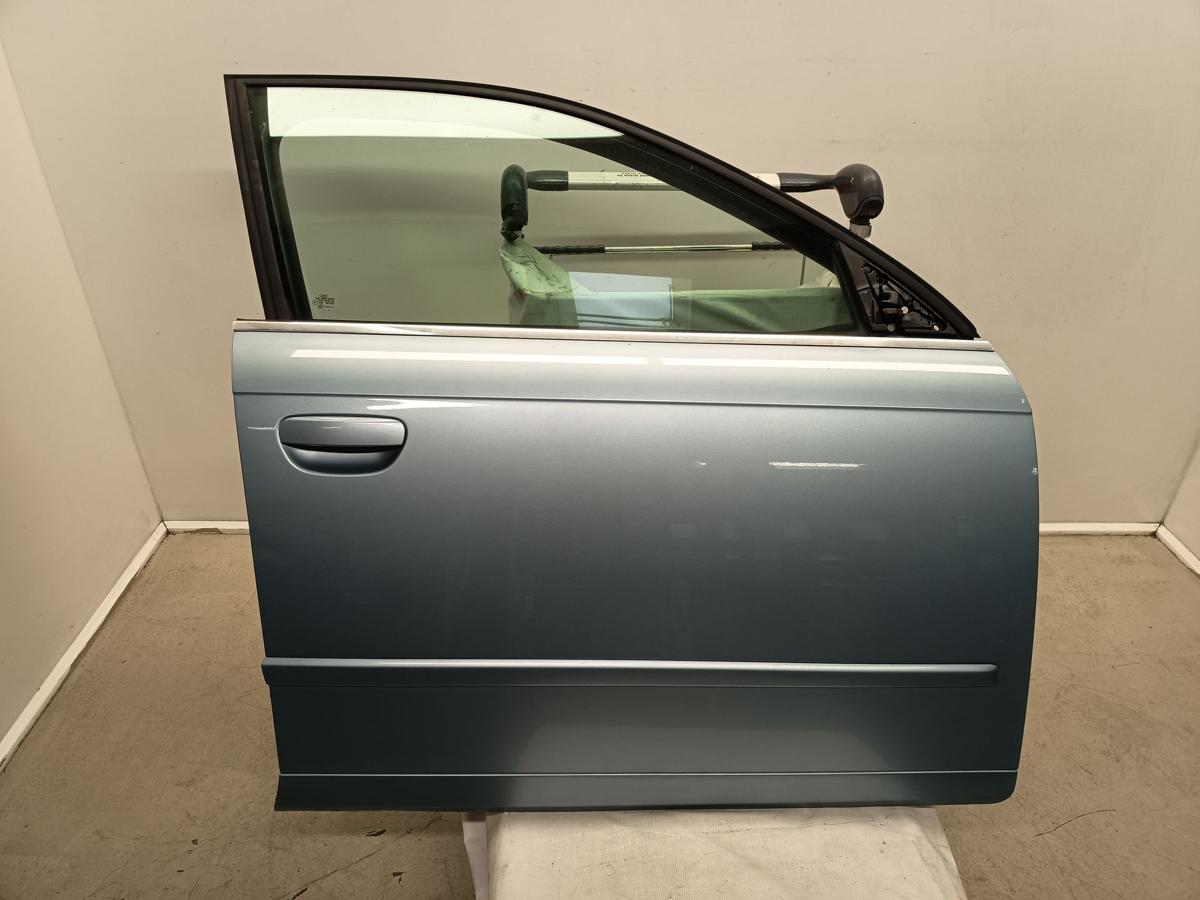Audi A4 8E Avant original Tür vorn rechts LY5J-Liquidblaumet. Bj 2005