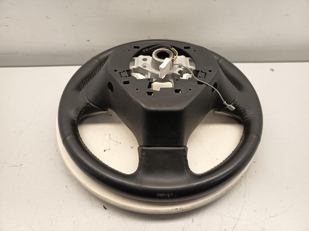 Subaru Impreza original Lenkrad Leder Multifunktion Baujahr 2010