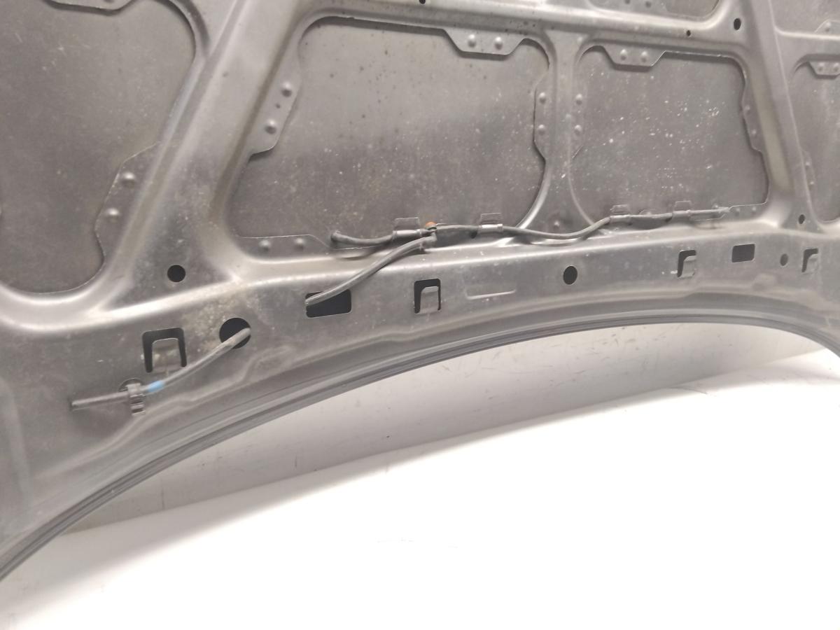 Volvo V40 Motorhaube Deckel vorn 347 Titangrau mit Grill Facelift BJ2001