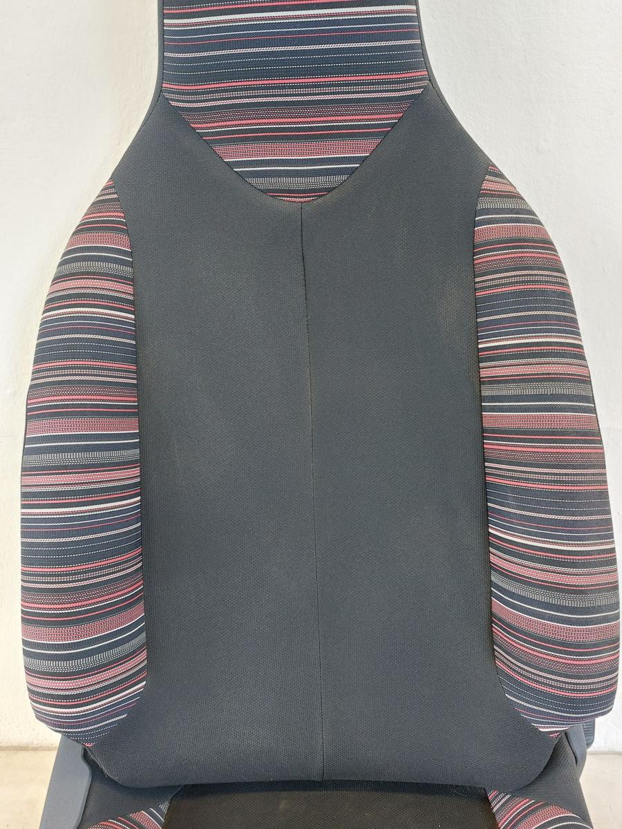 Citroen C1 PS Sitz vorn rechts Beifahrersitz 5 t&uuml;rer Stoff