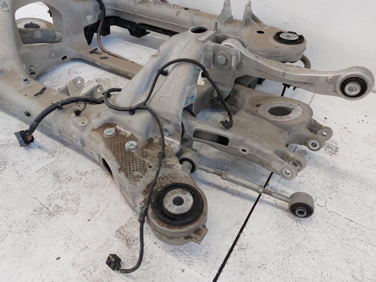 NIO ET7 Elektro Hinterachse Achstr&auml;ger Alutr&auml;ger Hinterachsk&ouml;rper Aluk&ouml;rper OEM