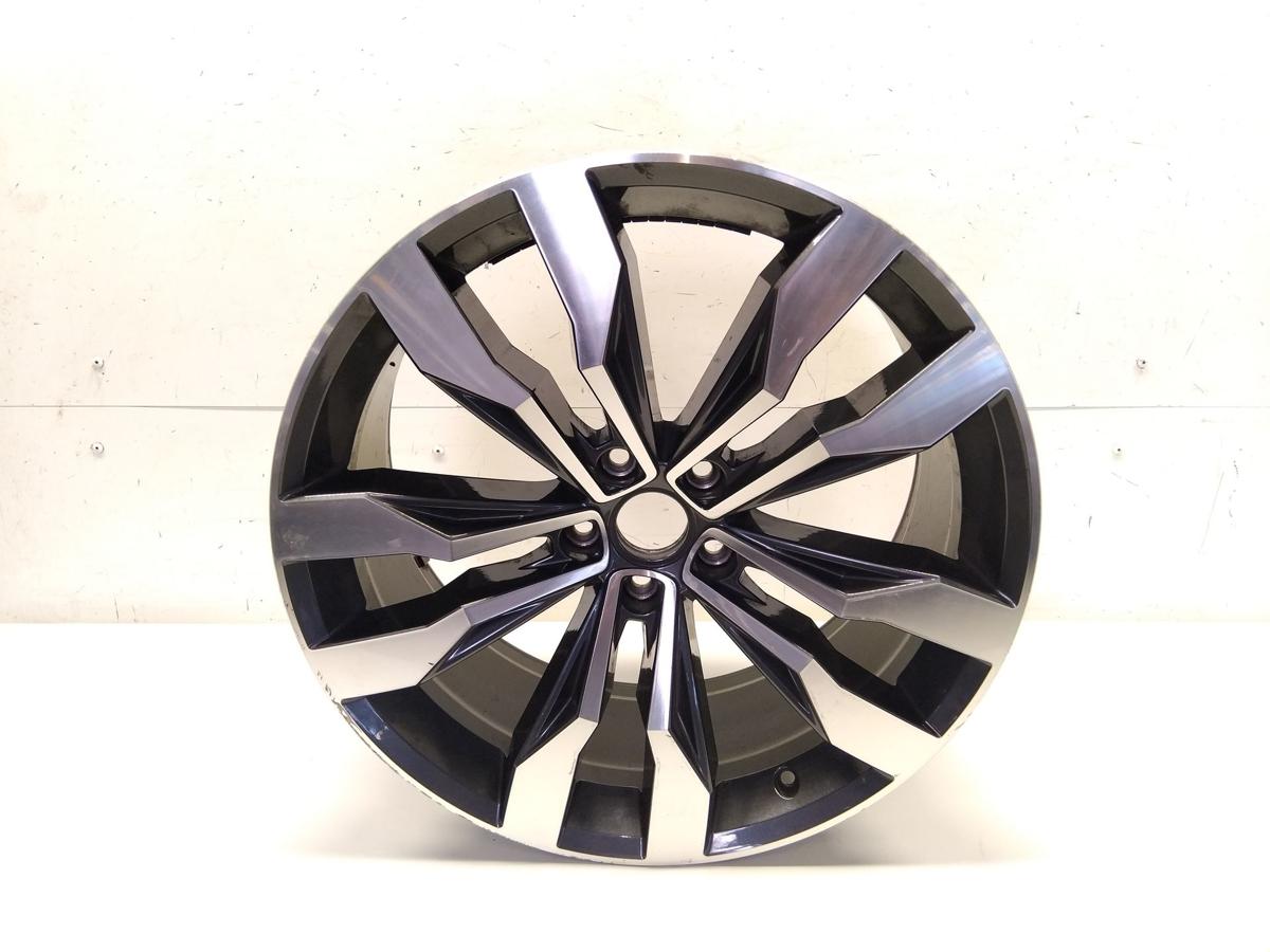 original Alufelge Suzuka 8.5Jx20H2 ET38 5NN601025E VW Tiguan mit M&auml;ngeln Bj.2018