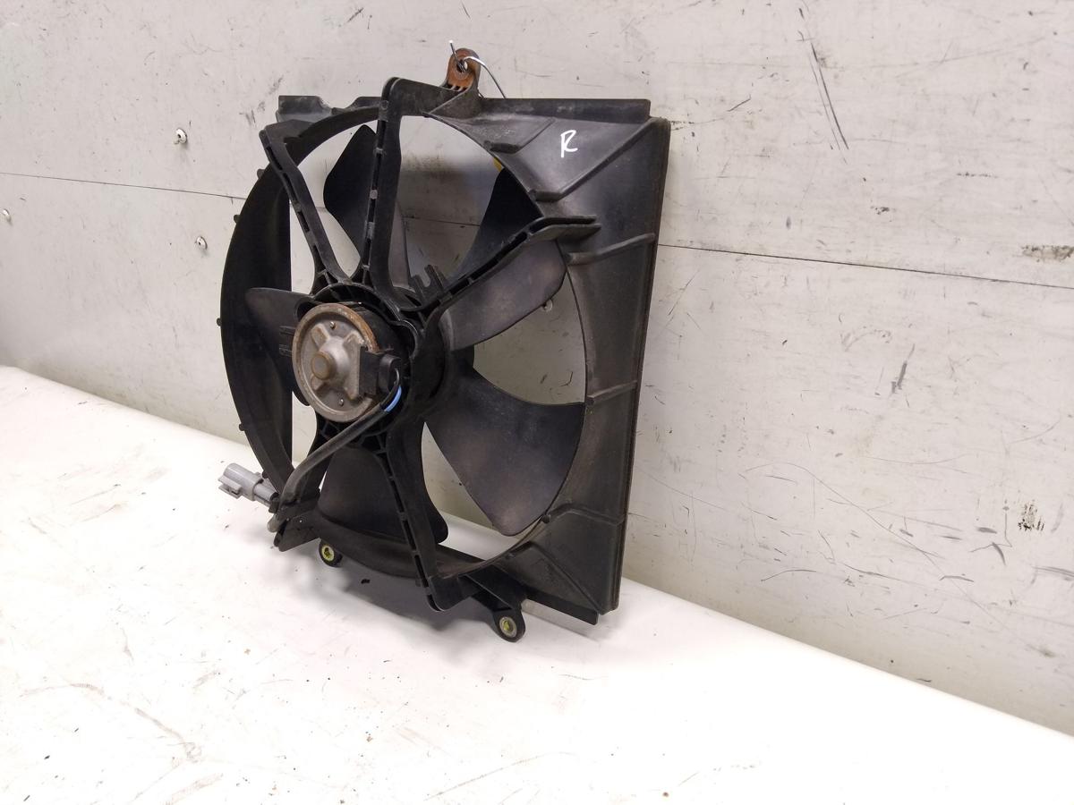 Toyota Avensis T22 original Elektrol&uuml;fter rechts mit Zarge 1.8 95kw 1ZZ BJ2002