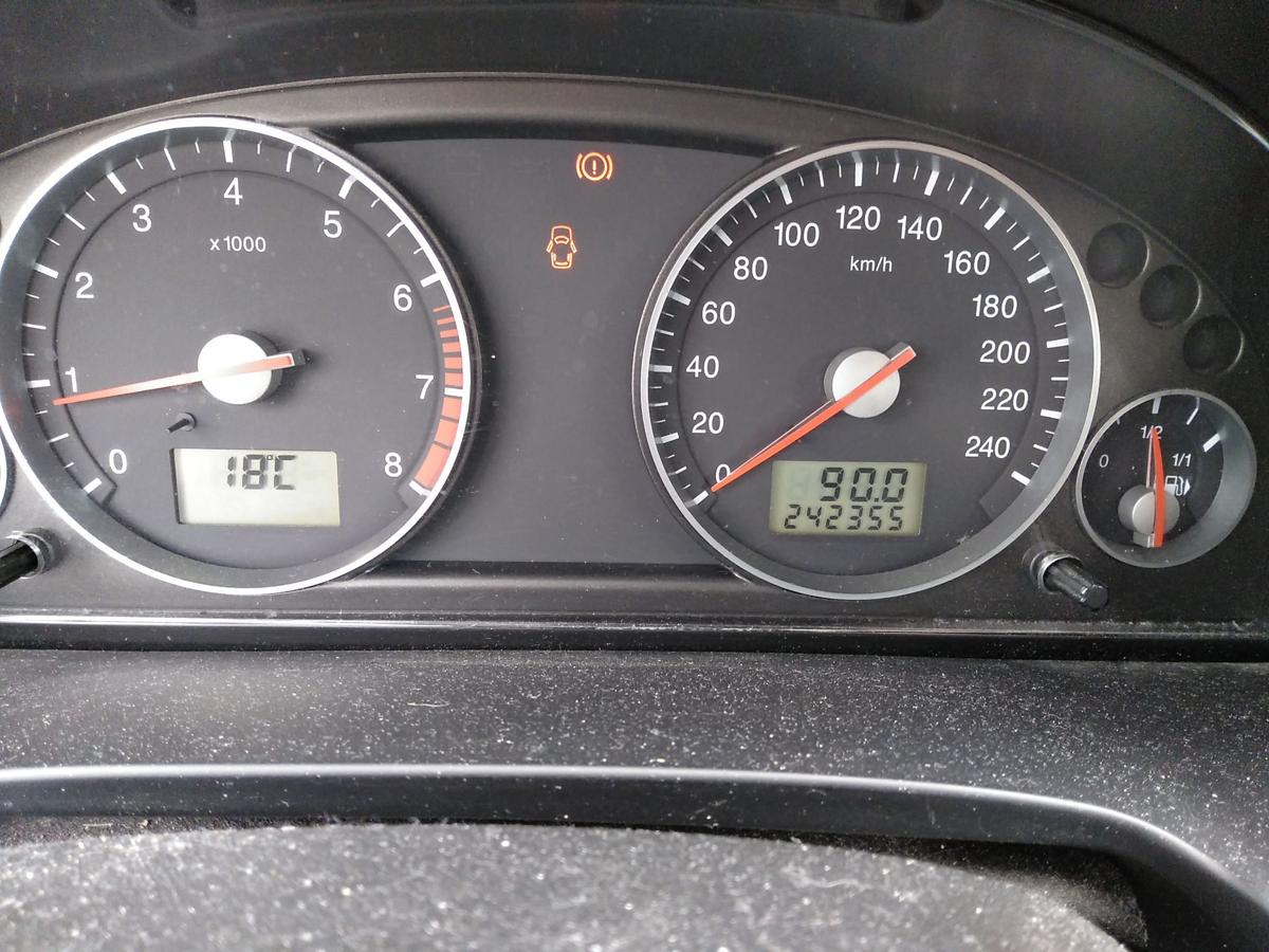 Ford Mondeo 3 BY Motor Engine 1.8 92kw Motorcode CHBB BJ2004 242355km