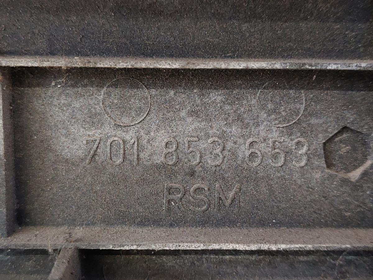 VW T4 Caravelle Grill Frontgrill K&uuml;hlergrill mit Leiste kurze Front rot OEM