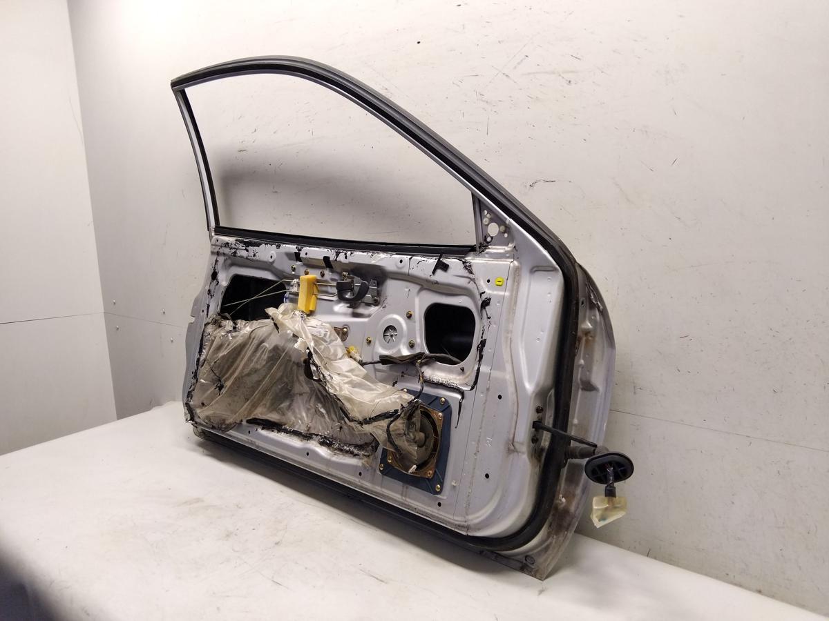 Mitsubishi Colt CJ0 T&uuml;r vorn links Fahrert&uuml;r A69 Satellitsilber 3-t&uuml;rig BJ1996