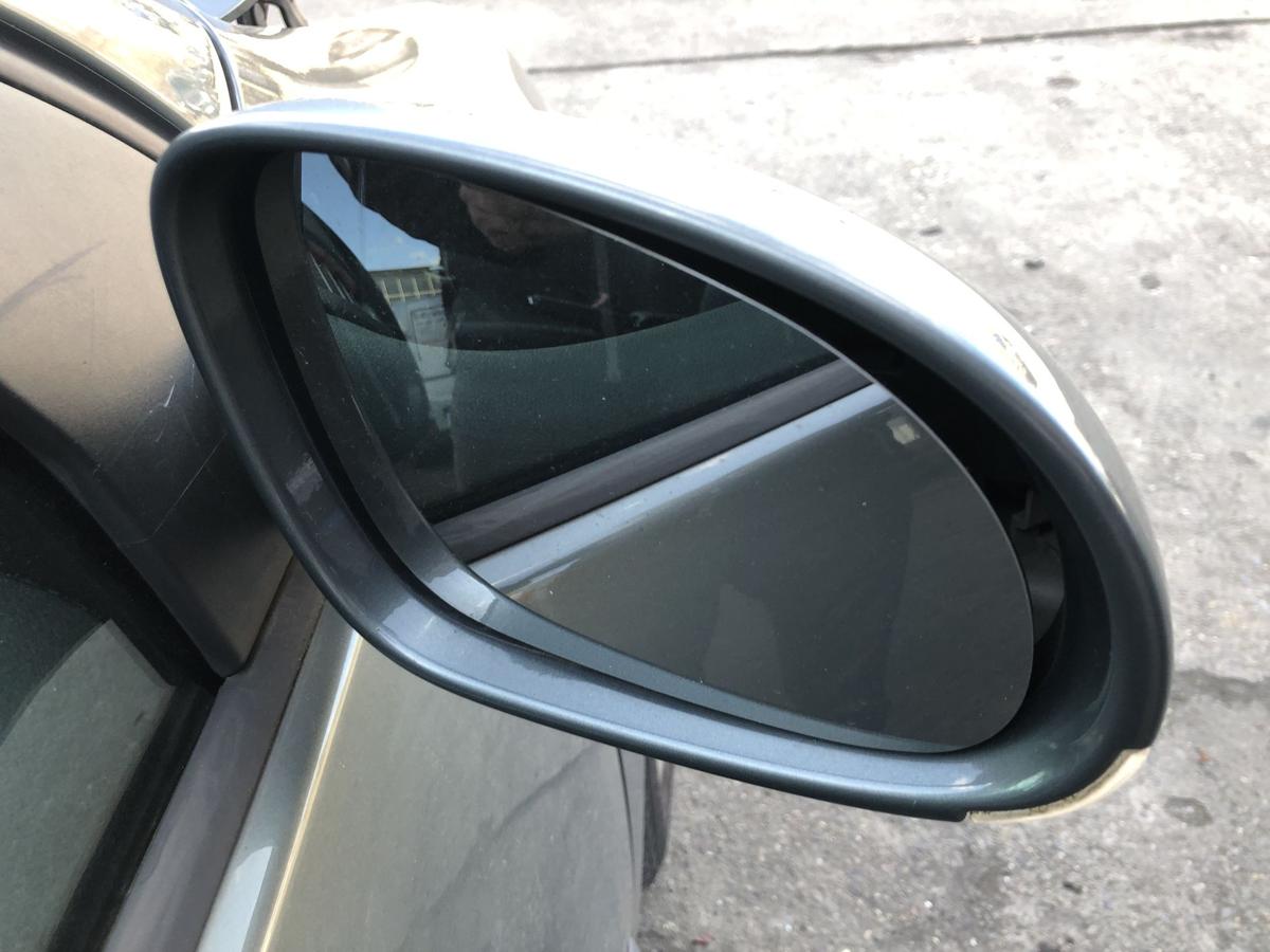 VW Golf 5 V 1K Au&szlig;enspiegel rechts R&uuml;ckspiegel Spiegel elek LA6Q Sagegreen