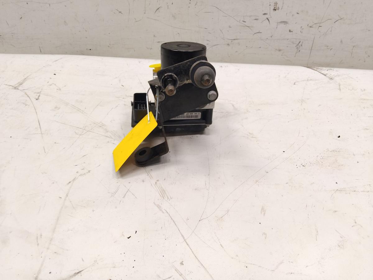 Skoda Fabia 2 5J original ABS Block BJ2009