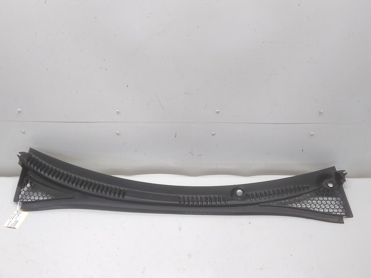 Citroen C3 2 original Windlauf Abdeckung Wasserkasten Bj.2013