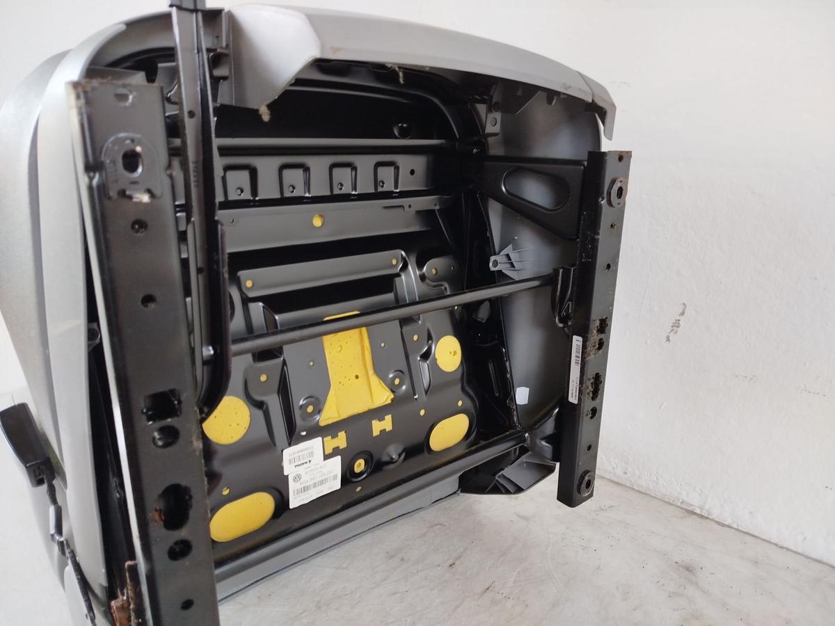 VW Caddy 2K Sitz vorn links Fahrersitz Stoff Wange verschlissen Autositz Stoff