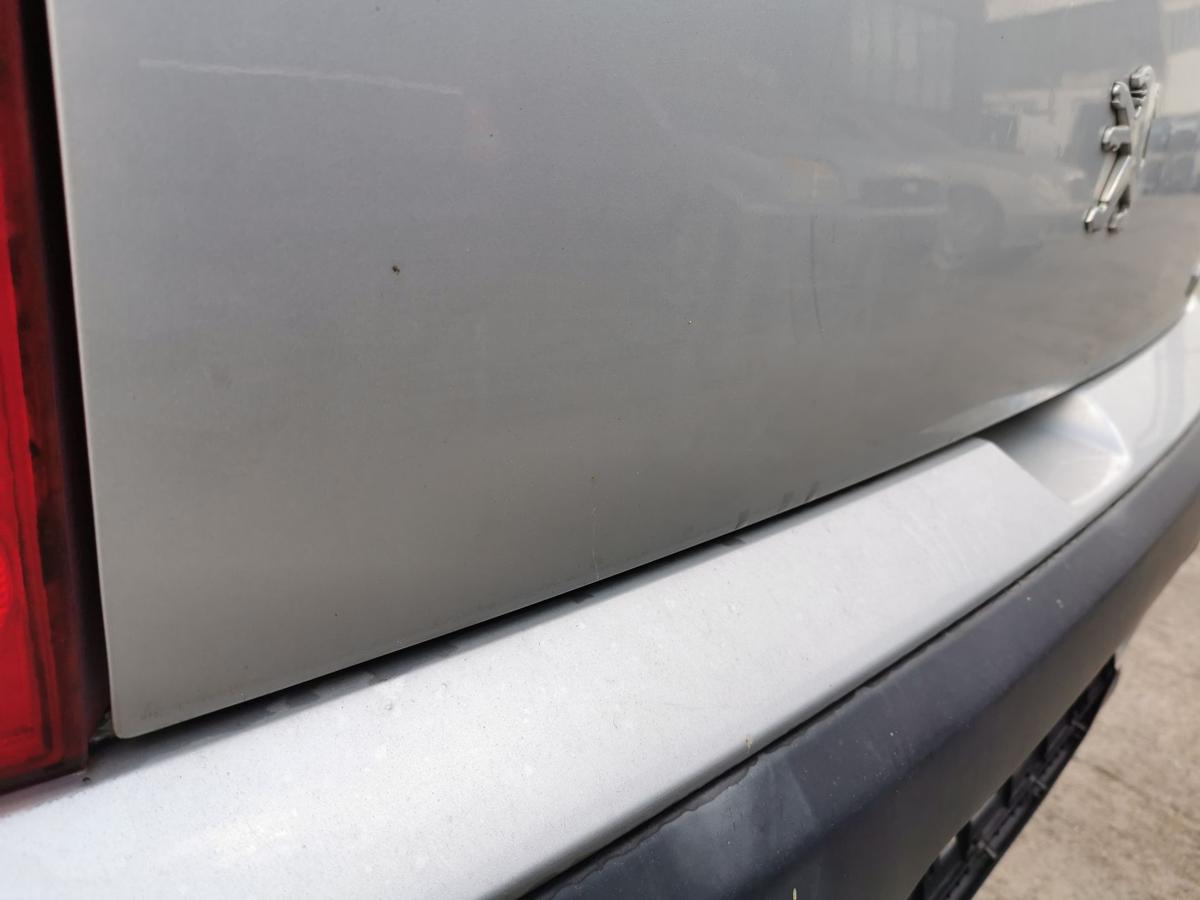 Peugeot 1007 K Heckklappe Klappe Deckel hinten Kofferklappe EZR Aluminiumgrau