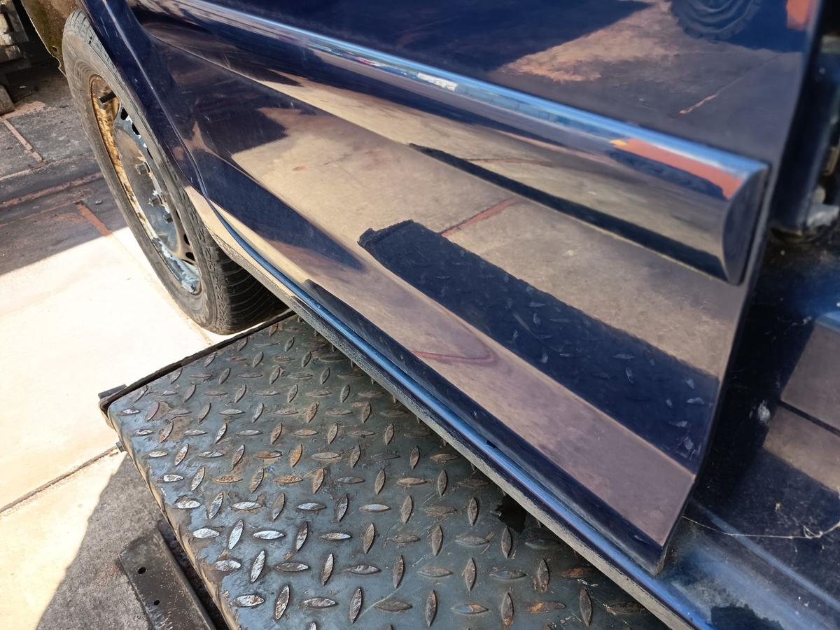 VW Golf Plus 5M original T&uuml;r hinten rechts Fond D5Q Shadow Blue Bj 2006