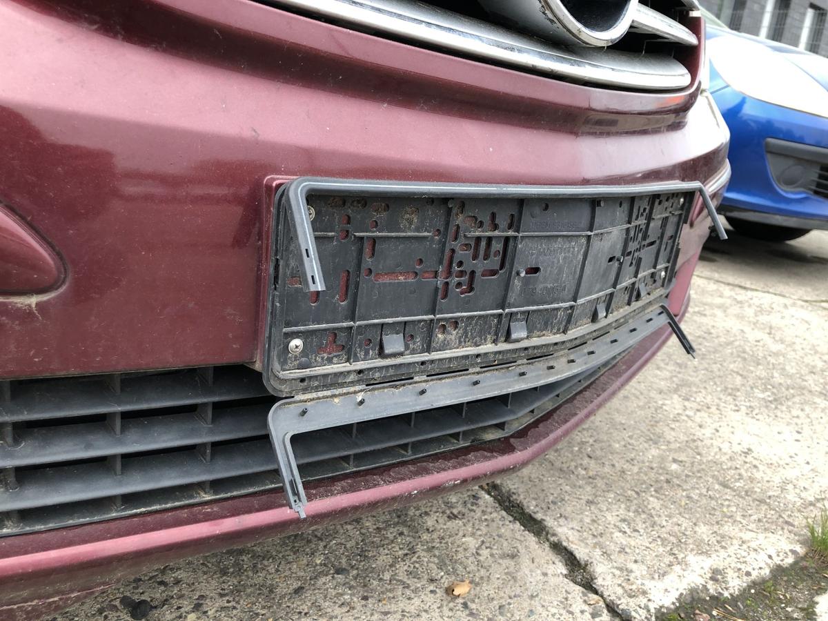 Mercedes B Klasse W245 Sto&szlig;f&auml;nger vorn Frontsch&uuml;rze mit Nebel 597 Saturnrotmet