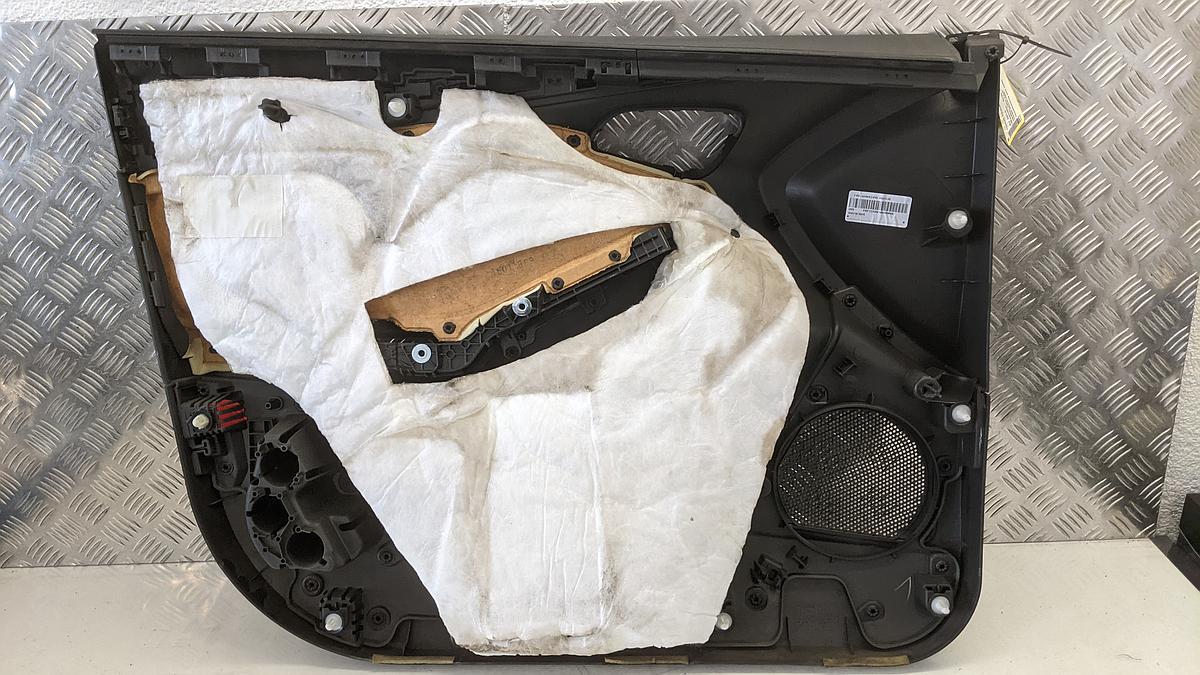 Ford Focus Turnier DYB T&uuml;rverkleidung vorn rechts F1EBA23942LE