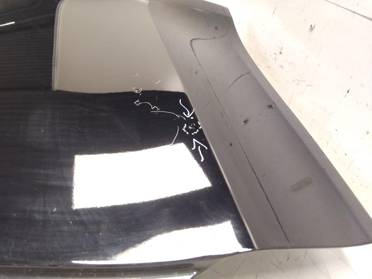 Tesla Model Y Tür hinten links schwarz solid black Bj.2022