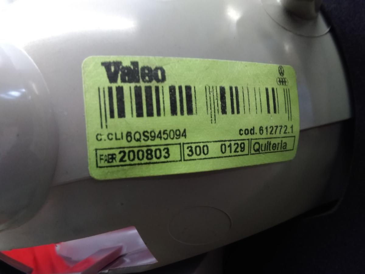 VW Polo 9N2 orig R&uuml;ckleuchte Heckleuchte rechts innen 4-t&uuml;rig Stufenheck BJ2004