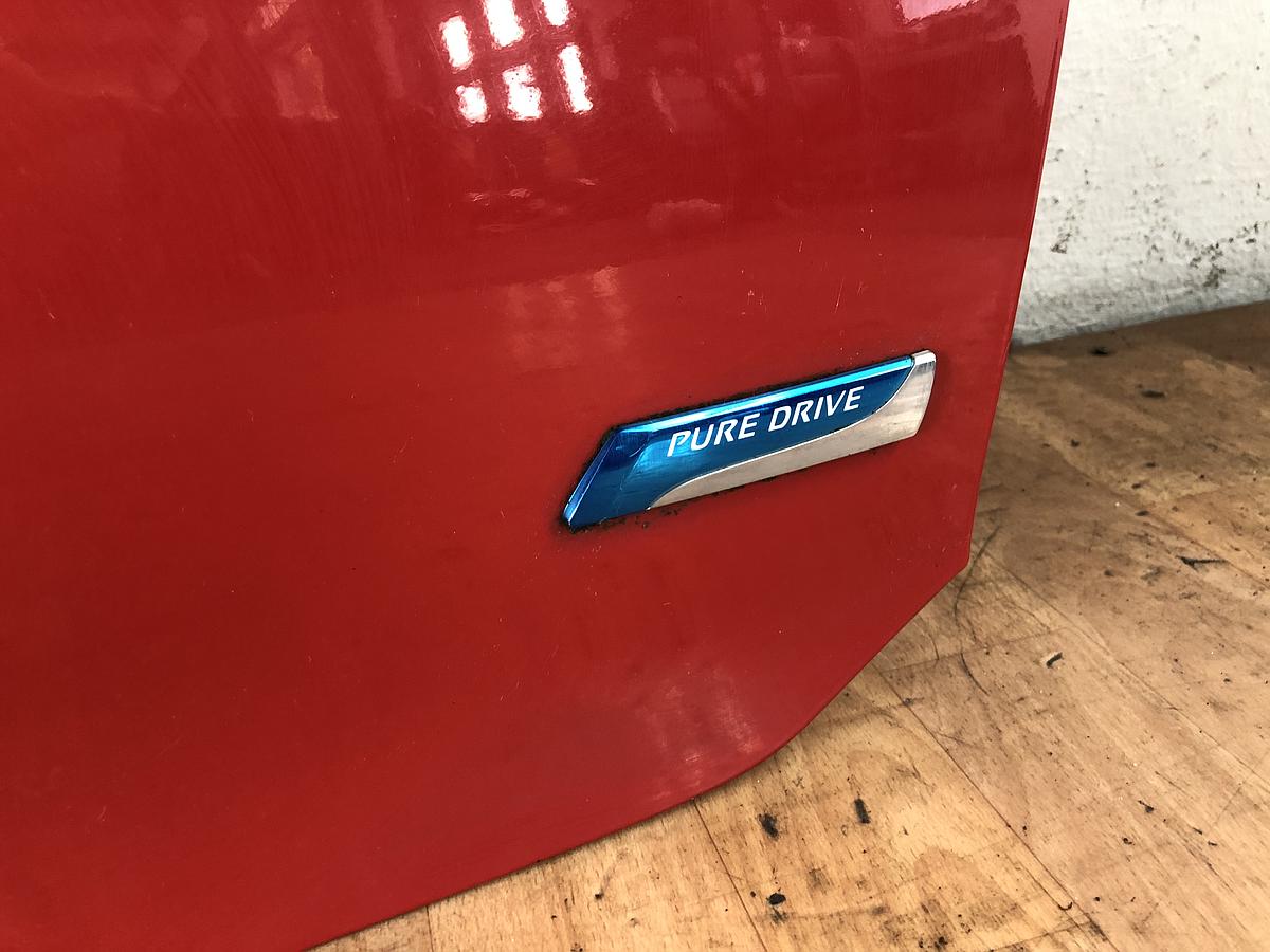 Nissan Pixo D31S Heckklappe Kofferraumklappe Deckel hinten Z9T Bright Red