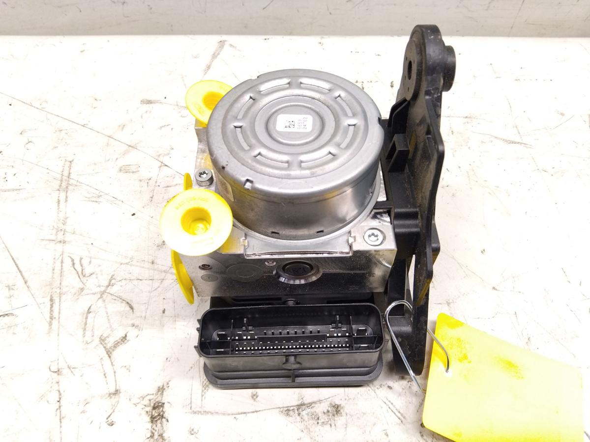 VW Golf Sportsvan original ABS-Block 5Q0614517CH Bj.2017